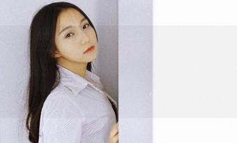 GIRLT果团网 – 翻翻王婉悠毛衣的写真原图：聚光灯下的她和影子低语，细节中满是春天