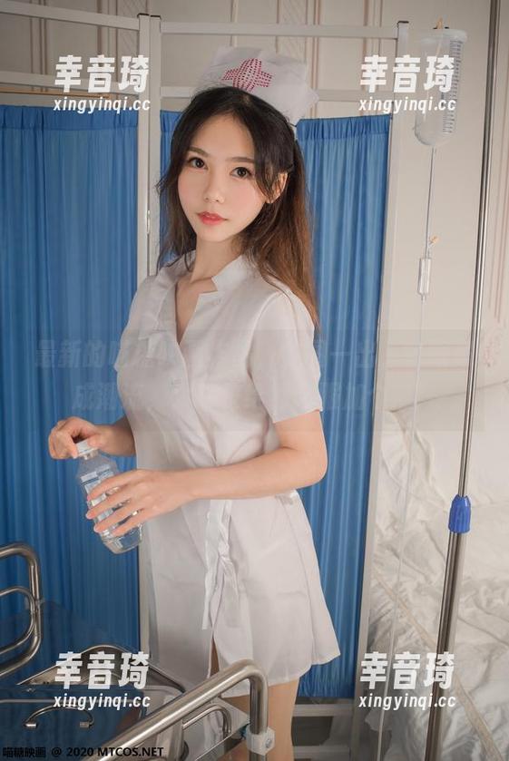 最新的喵糖映画作品，美图一出，冬眠必成潮流，大家快给羽绒服加个点！