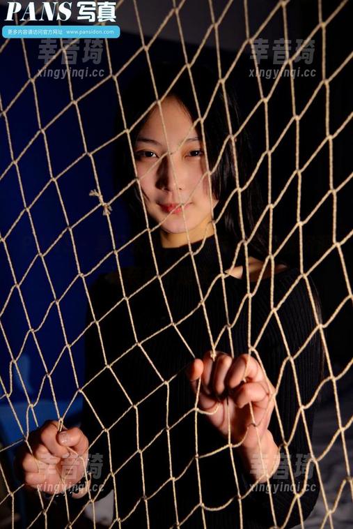 PANS - 夏日水边，诺诺带来“免费资源”，泳装和乐趣缺一不可！