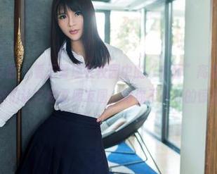 TuiGirl推女郎 – 看王馨瑶在校园中的“千面”高清写真，分享给你们让它称霸朋友圈，给你不一样的惊喜！