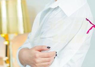 UGirls尤果网 – 免費分享，王瑞儿在浴室的自我对话，谁能理解？