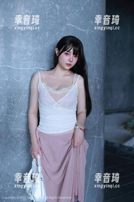 Xiuren秀人网-双笙Alina Xiuren秀人网 - 双笙Alina,这是你的泳衣报告:诸多美图等你下载欣赏!