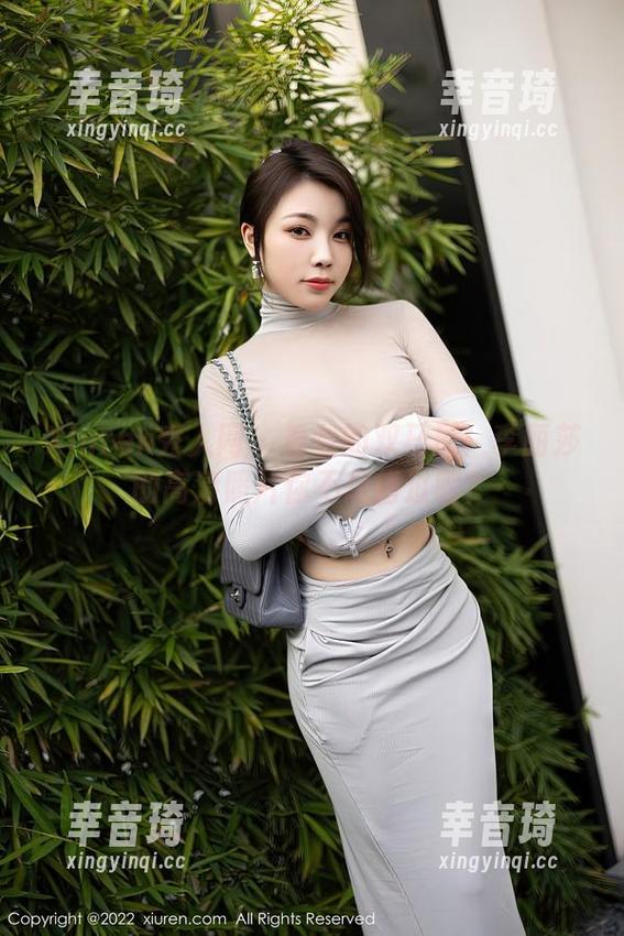Xiuren秀人网 - 看我的双马尾！李丽莎的高清照片你不想错过吧？