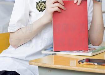 Xiuren秀人网 – 梦然同学夏日原图：更新之后，抱歉我有点沉迷