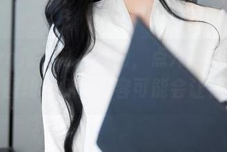 Xiuren秀人网 – 来吧，点开这本美桃酱的黑白图册，免费内容可能会让你傻眼。