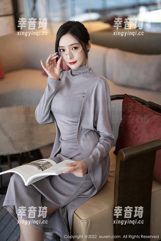 Xiuren秀人网 - 董媛媛Janel的套装合集来了，下载之前先深呼吸，或许会有惊喜！