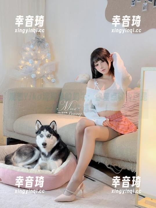 观看Yiko湿润兔的奶牛：你差点以为这是一场‘奶牛选美’！