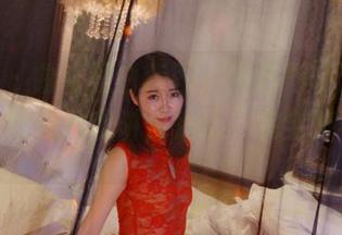 pans – 曲奇黑白套图，精选得轻盈却又沉重，像在和我讲悄悄话，完全停不下来。