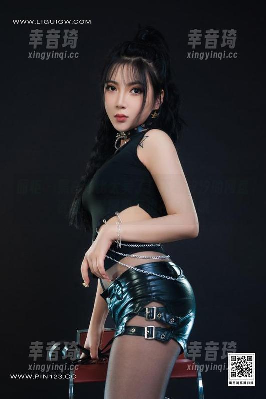丽柜-汐汐 丽柜 - 黑白对比太美了!下载汐汐的网盘资源,看图留言也不免费哦