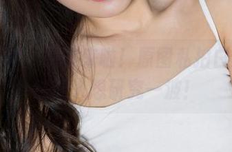 克拉女神 – 嘉萌来啦！原图私拍白丝，竟然让人想研究一波！