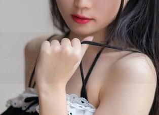 喵糖映画 – lovely呆玄与女仆的奇葩时刻，原图好像在讲别的事情，哈哈！