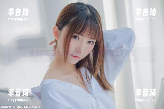 喵糖映画又给福利加码，灰裙JK制服上下齐飞