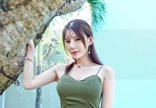 嗲囡囡 – 从未见过如此气场，gary维爱女王作品分享。真的是视觉的冲击！