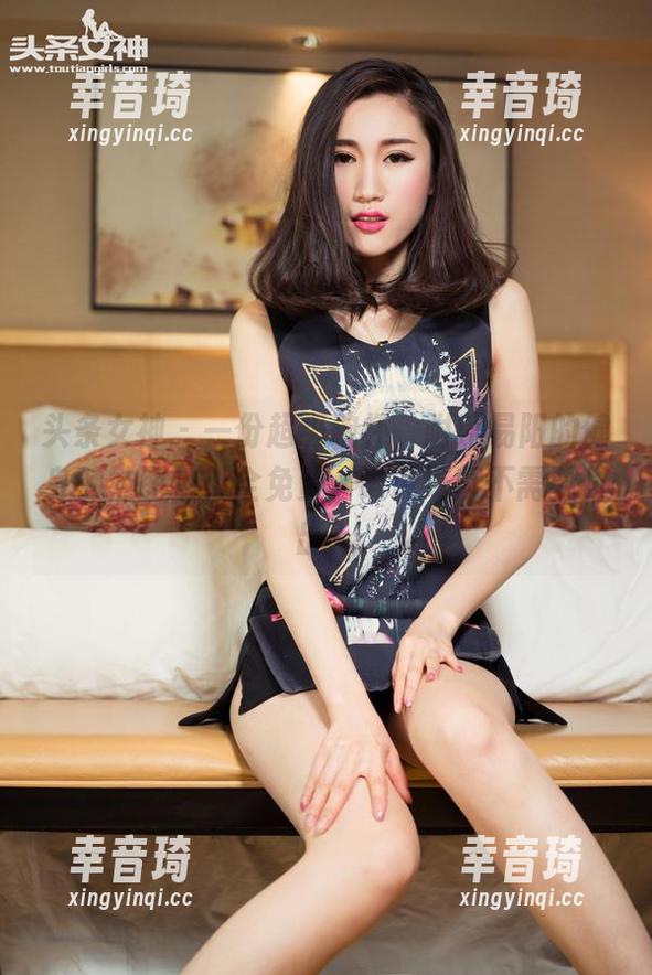 头条女神 - 一份超级碗杯，附赠易阳的健身辣妹图包；全免费，谁说好事不需要付出？