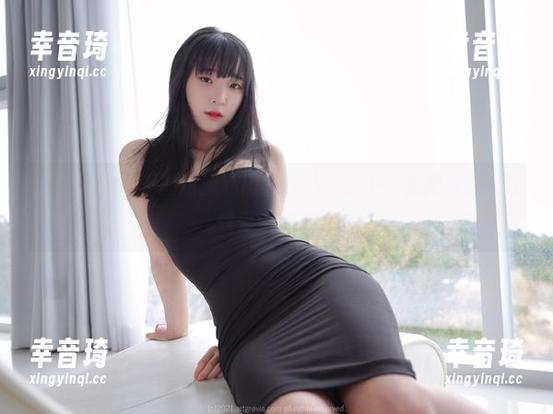 姜仁卿(강인경)的原图私房必看：不说了，光是灰丝就让我停留太久。