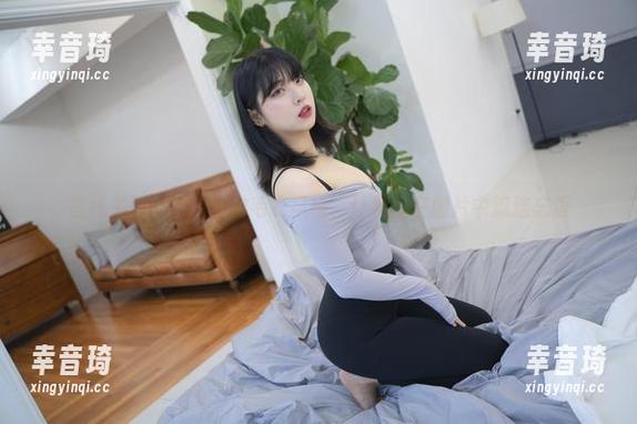 宋哈娜 在线关注!宋哈娜的毛衣风格,让我们在图片中流连忘返