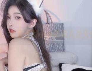 私拍不私，套图里的小小奶瓶儿是天使吗？！
