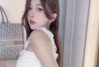 小小奶瓶儿携兔女郎加长版来了，更新！今天的兔子比昨天的一袋米还沉重啊！