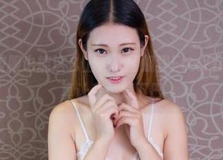 尤物馆 – 校服也能这么上天，孟狐狸FoxYini的定制写真让我惊掉下巴