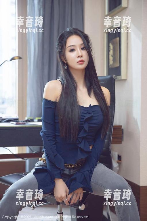 尤蜜荟 - 刘钰儿：在白色中隐身，私房图集里的野生一面