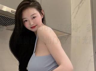 微密圈 – 左公子666，连衣裙，多了点无圣光，感觉像是出门忘了带光圈！