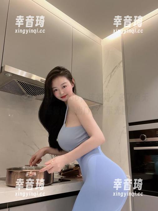 微密圈 - 左公子666，连衣裙，多了点无圣光，感觉像是出门忘了带光圈！