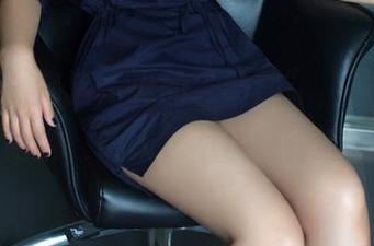 推女郎 – 高清写真的“吻熙”，纯白是个陷阱，让人忍不住想靠近。