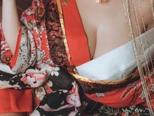 无颜小天使wy的OL风格：职场也能如此…