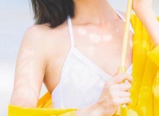 木棉棉OwO的原图：这个正能量的智能型彼女没有圣光哦！
