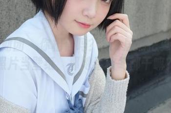 森萝财团 – 你相信吗？Sia居然把夏天的照片当壁纸，那她春秋冬都干嘛？