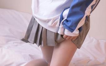 森萝财团 – 能不能不眨眼，甜心的闺蜜白丝写真资源可是个宝！