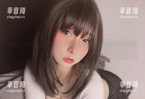 谁能想到次屁啦和修女能碰撞出这样的火花？精选写真集好欢乐！