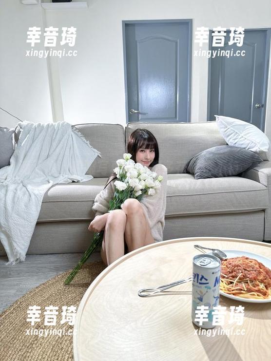 泥泥汝，和服写真让人想多花钱也不行，竟然是免费！