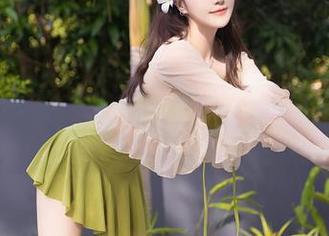 秀人网 – tina甜仔的女友写真作品集更新，我的天，她真会摆姿势！