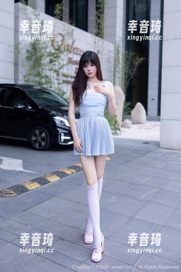 秀人网 - 期待心灵的抚慰：史雨姐姐的温柔修女合集