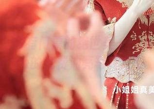 秀人网 – 没有门票的绝世美——大橘BBKira的免费油亮写真之旅