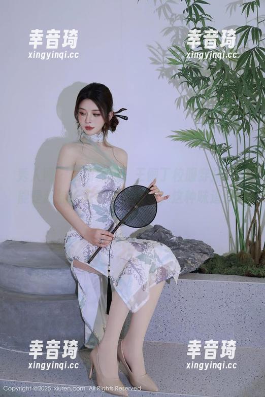 秀人网-王俪丁 秀人网 - 最新图包:王俪丁校服穿搭,可能是我流连忘返的氛围吧,这种味道还挺好!