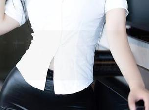 秀人网 – 一封来自甜七七的学姐图册，居然如此甜美无瑕！