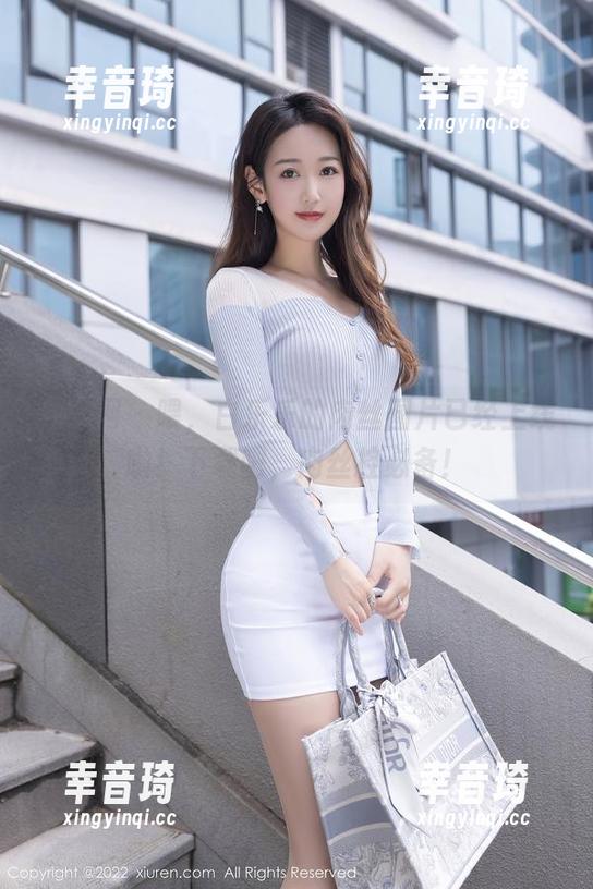 秀人网-白乐乐 秀人网 - 喂,白乐乐的肉丝图片已经上线啦!下载吧,肉丝控必备!