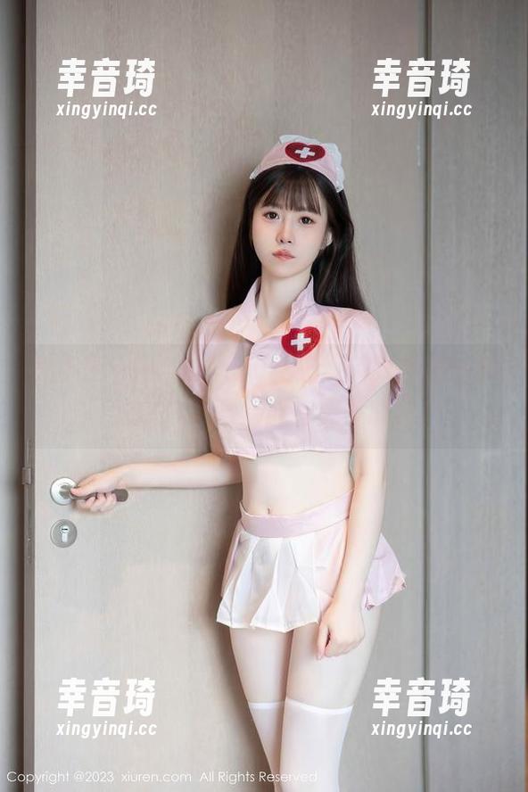 秀人网 - 筱慧cindy女王：稍微惊艳一下，也许你下载后能有更多联想。