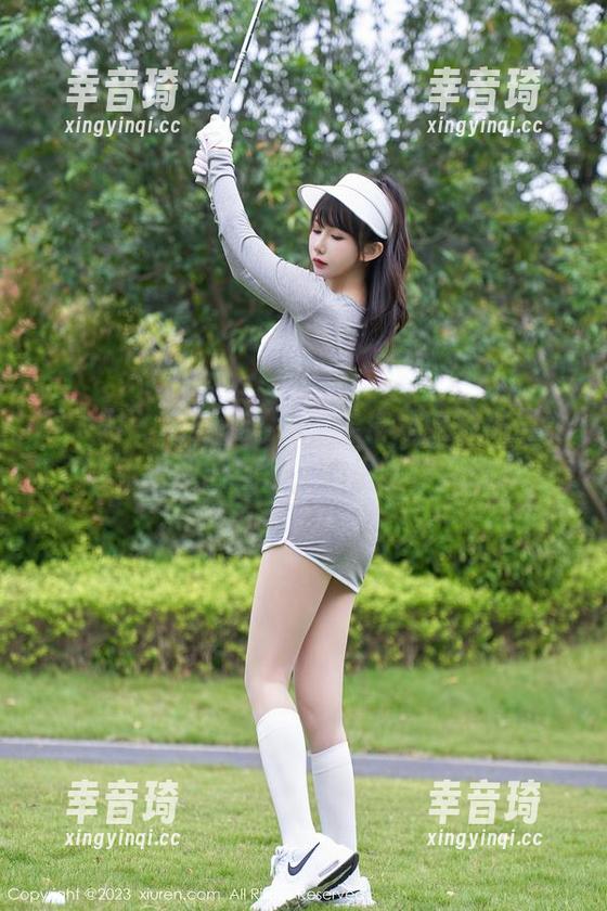 秀人网 - 这些图片里，芈琳娜的棉袜居然吸引了我的视线，心里啧啧称奇。