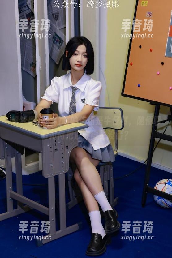 绮梦摄影-丽丽 绮梦摄影 - 丽丽的作品是牛仔裤,随便聊聊如何把它穿得更没错?