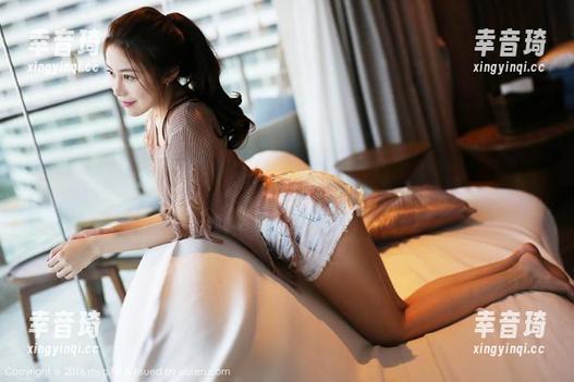 美媛馆-许诺sabrina 美媛馆 - 更新到访:许诺sabrina的白裙,又是个让人心中不安的诱惑,谁受得了?