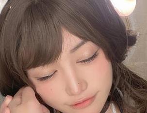 当芊川一笑MNK邂逅豌豆公主，结果当然是无敌全套图片！