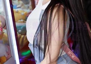 蜜桃社 – 美绪影像里的裸足写真合集：又是一个出奇制胜的脚趾！