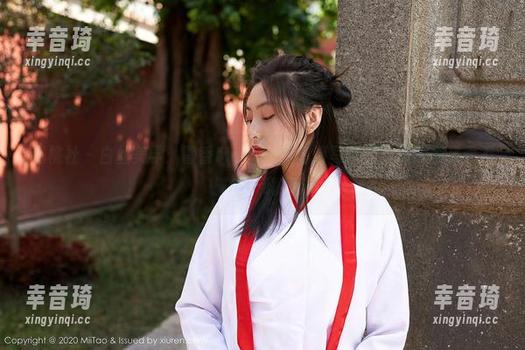 蜜桃社 - 白丝美学：静香Mandy的高清写真集，满屏都是看不腻的‘嗨’！