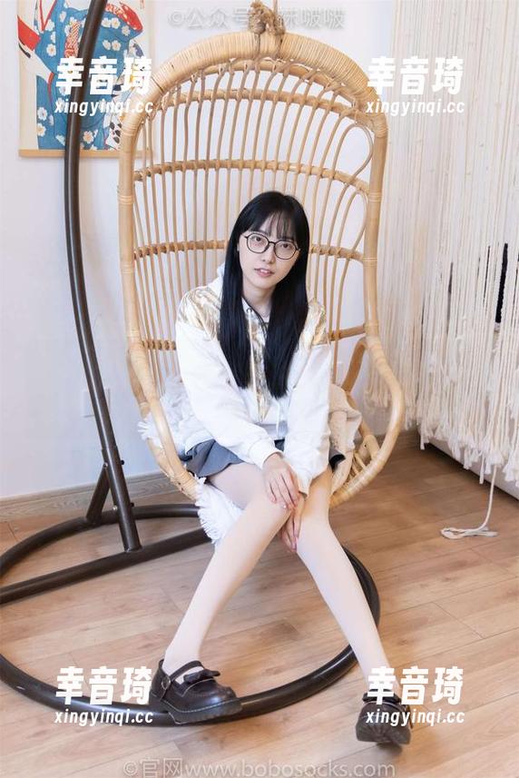 袜啵啵 - 从不简单的双马尾：甜甜圈美图合集，谁能抗拒这样呢？