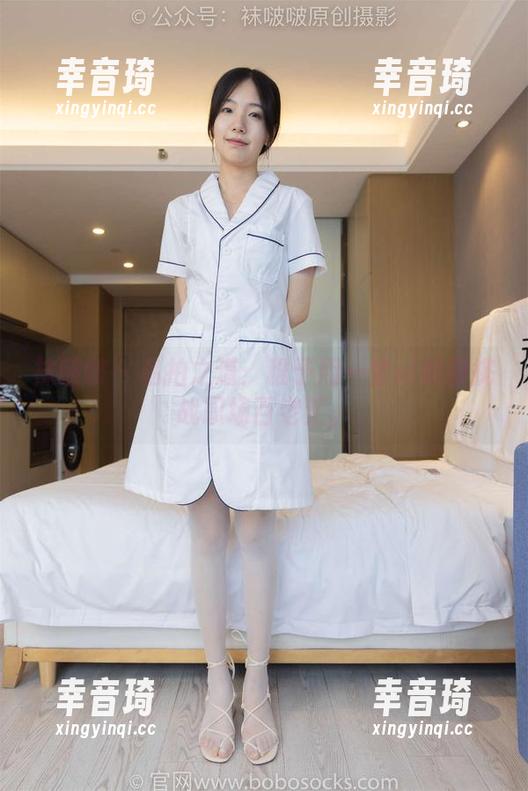 袜啵啵 - 私拍之道：稚予用一套ol制服挑战职场百老汇。