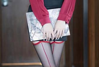 语画界 – Cris_卓娅祺的最新女孩作品集，每一张都像是在呢喃心事