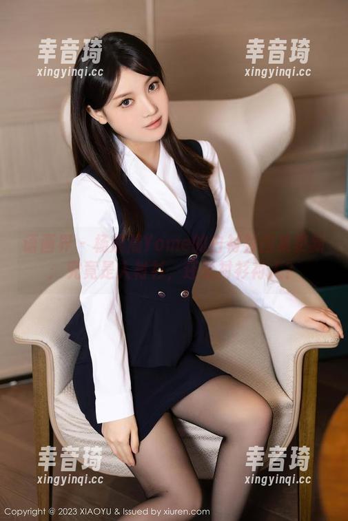 语画界 - 杨晨晨Yome的白衬衫图集更新：究竟是人衬衫，还是衬衫衬人？